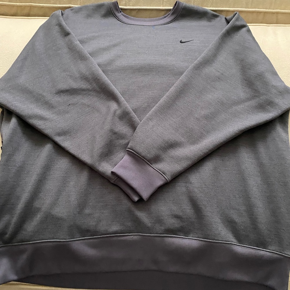 Nike women’s fleece crewneck